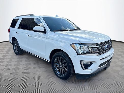 Used 2021 Ford Expedition Limited image 4