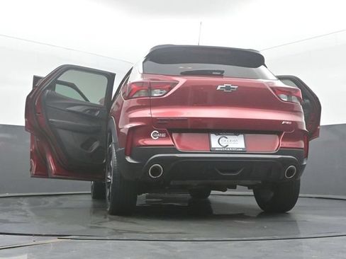 Used 2022 Chevrolet TrailBlazer RS AWD/4WD image 58