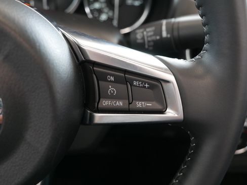 Used 2022 MAZDA MX-5 Miata Grand Touring w/ Weather Package RWD image 30