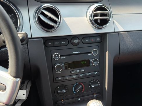 Used 2008 Ford Mustang GT RWD image 19