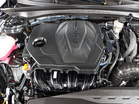 Used 2025 Kia K5 GT-Line image 28