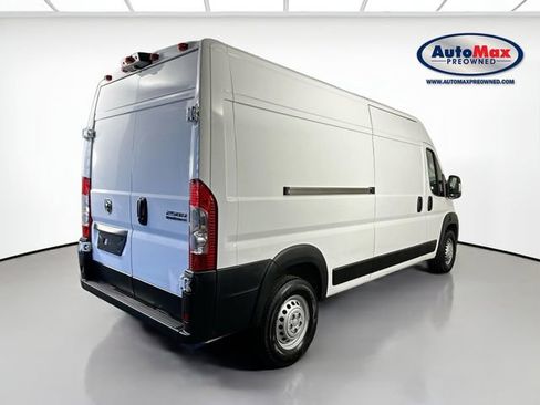 Used 2026 RAM ProMaster 2500 w/ Convenience Group FWD image 2