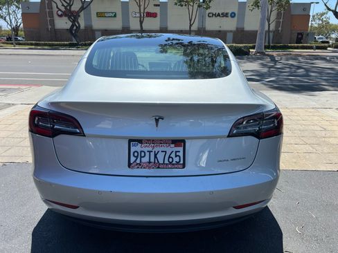 Used 2018 Tesla Model 3 Long Range AWD/4WD image 7