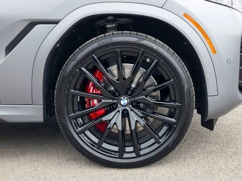 New 2026 BMW X6 M60i image 7