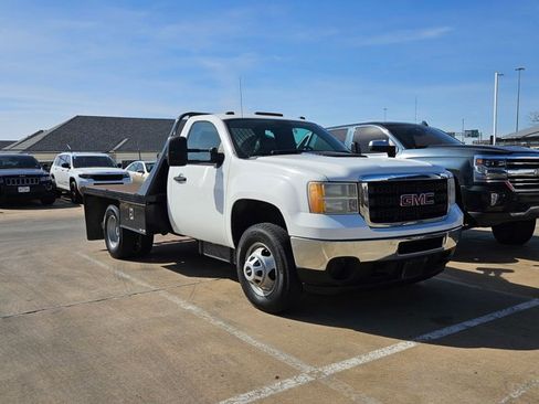 Used 2013 GMC Sierra 3500 W/T image 3