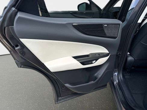 Used 2025 Lexus NX 350h AWD w/ Accessory Package (2T) image 11