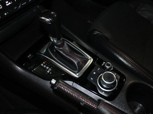 Used 2015 MAZDA MAZDA3 s Grand Touring FWD image 19