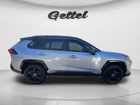 Used 2021 Toyota RAV4 XSE w/ XSE Grade Weather Package AWD/4WD image 4