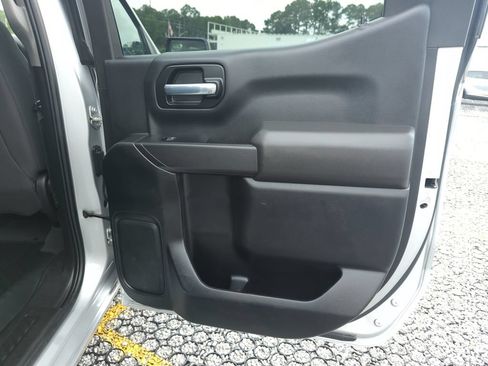 Used 2021 Chevrolet Silverado 1500 Custom Trail Boss w/ LPO, Dark Essentials Package AWD/4WD image 27