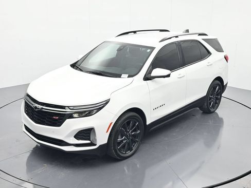 Used 2022 Chevrolet Equinox RS w/ Infotainment Package FWD image 29