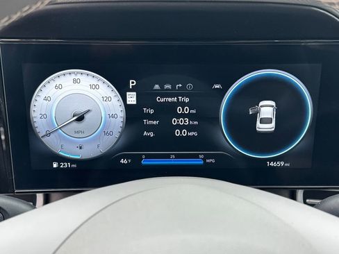 Used 2024 Hyundai Elantra SEL w/ Convenience Package image 22