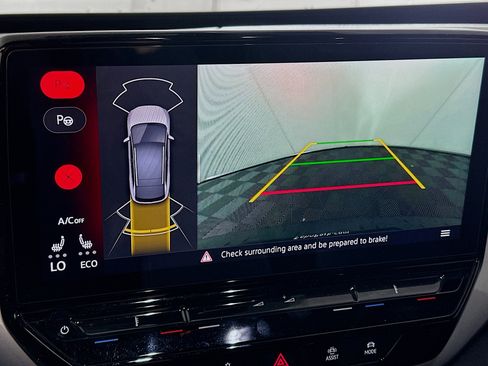 Used 2024 Volkswagen ID.4 S image 22