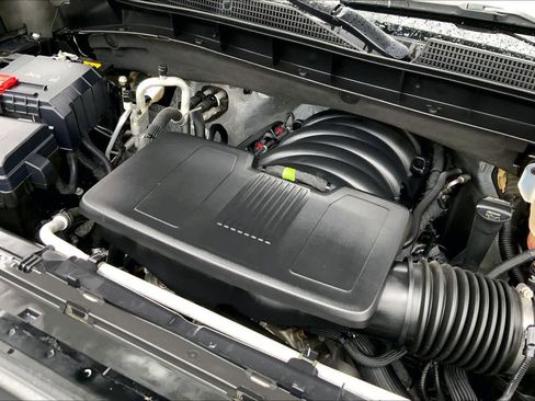 Used 2024 GMC Sierra 1500 SLT w/ SLT Convenience Package image 29