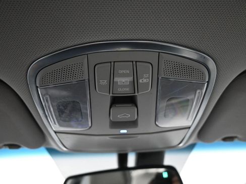 Used 2016 Hyundai Sonata Limited w/ Option Group 04 image 17