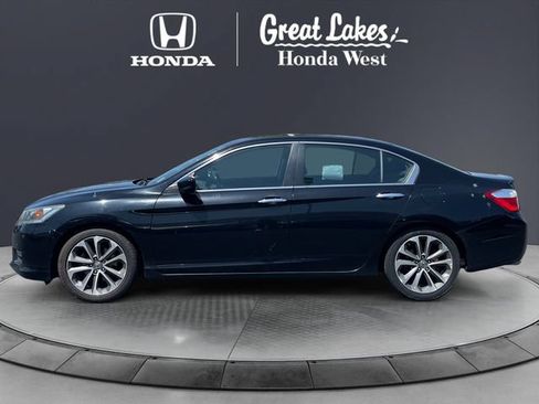 Used 2015 Honda Accord Sport image 2