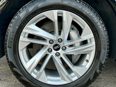 Used 2022 Audi Q7 2.0T Premium w/ Convenience Package AWD/4WD image 29