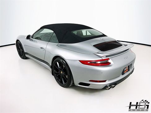 Used 2018 Porsche 911 Carrera S image 8