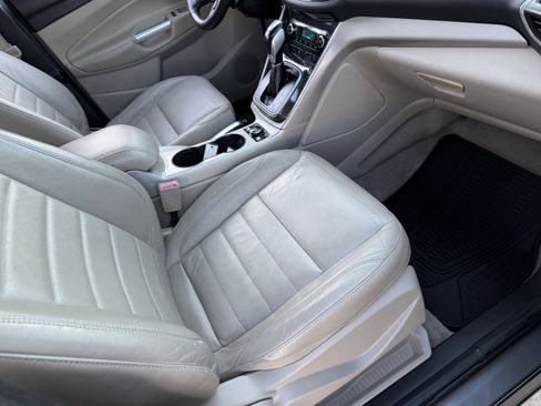 Used 2013 Ford Escape SEL image 11