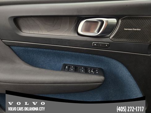 Certified 2023 Volvo C40 P8 Recharge Ultimate image 21