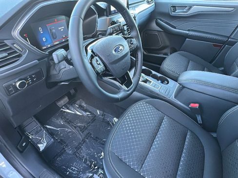 New 2026 Ford Escape Active w/ Cold Weather Package image 10