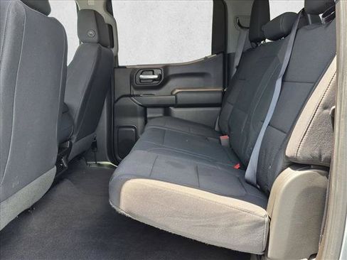 Used 2019 Chevrolet Silverado 1500 Custom w/ Custom Value Package RWD image 18