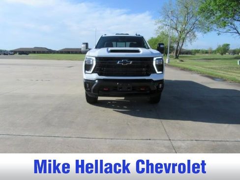 New 2026 Chevrolet Silverado 2500 LT w/ Trail Boss Package AWD/4WD image 2