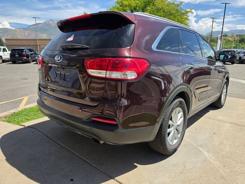 Used 2016 Kia Sorento LX AWD/4WD image 5