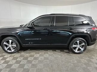 Used 2023 Jeep Grand Cherokee 4WD 4xe video 5