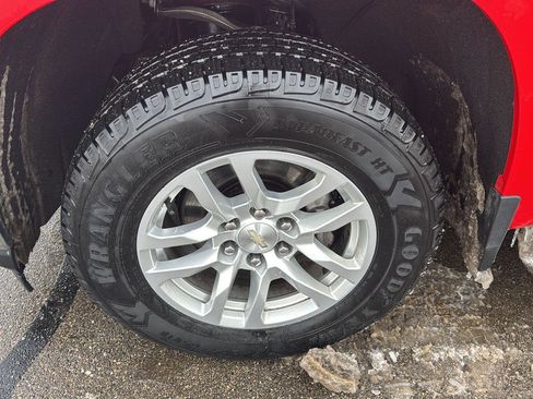 Used 2019 Chevrolet Silverado 1500 LT w/ All-Star Edition image 10