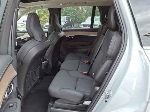 Certified 2026 Volvo XC90 B6 Plus w/ Protection Package image 12