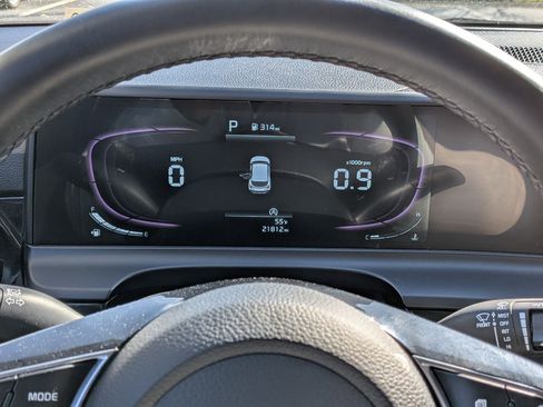 Used 2025 Kia Seltos S image 20