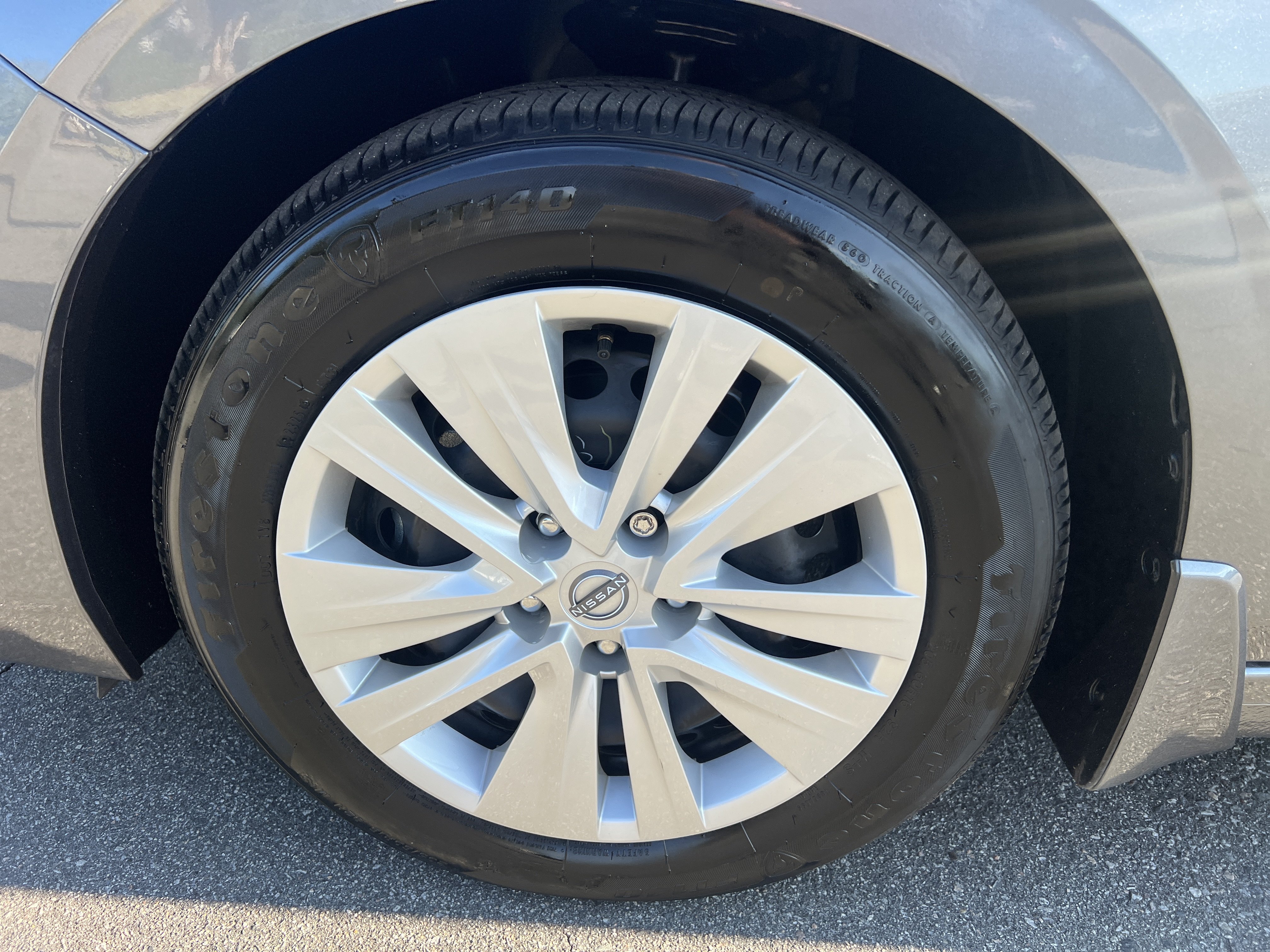 Used 2025 Nissan Sentra S FWD image 9
