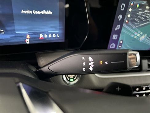 New 2026 Chevrolet Equinox LT w/ Convenience Package II image 16