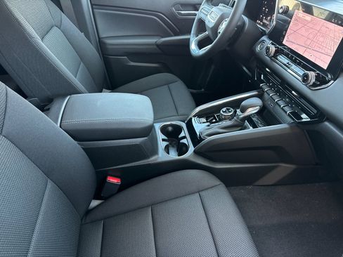 New 2026 GMC Canyon Elevation w/ Technology Package AWD/4WD image 15