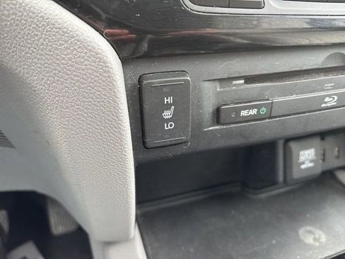 Used 2016 Honda Pilot Touring image 24