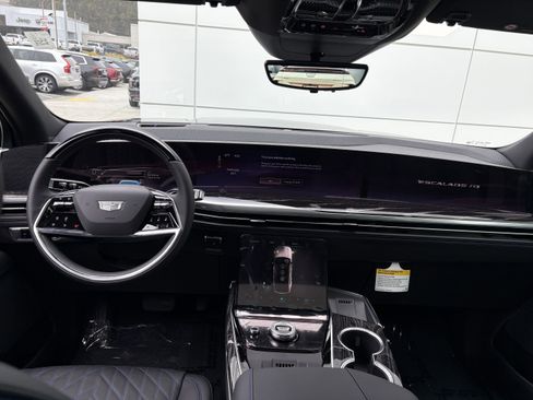 New 2026 Cadillac Escalade IQ Sport 1 image 18