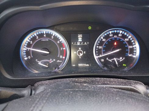 Used 2016 Toyota Highlander Limited image 9