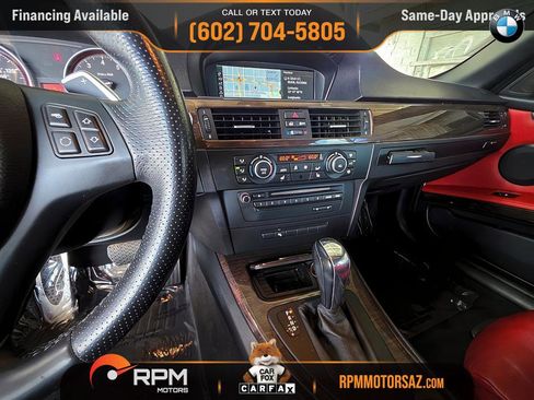 Used 2013 BMW 335i Convertible image 13