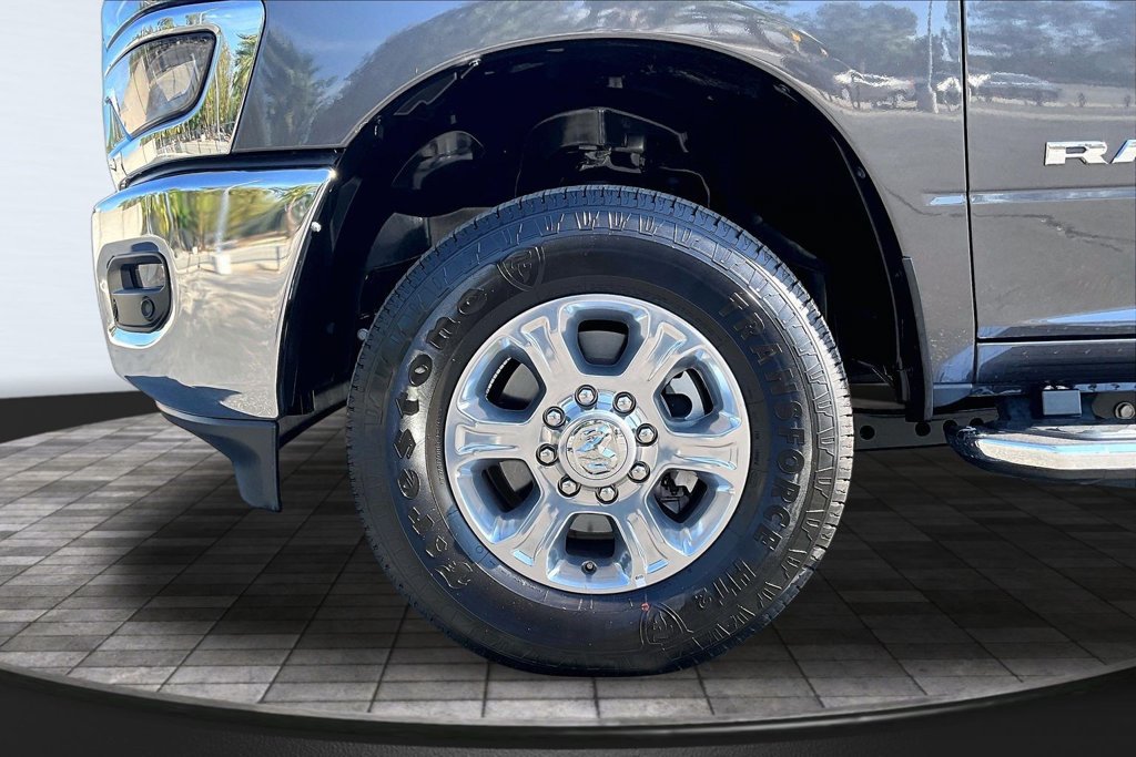 Certified 2026 RAM 2500 Big Horn AWD/4WD image 33