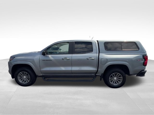 Certified 2023 Chevrolet Colorado LT w/ LT Convenience Package II AWD/4WD image 3