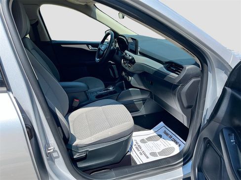 Used 2020 Ford Escape SE Sport image 28