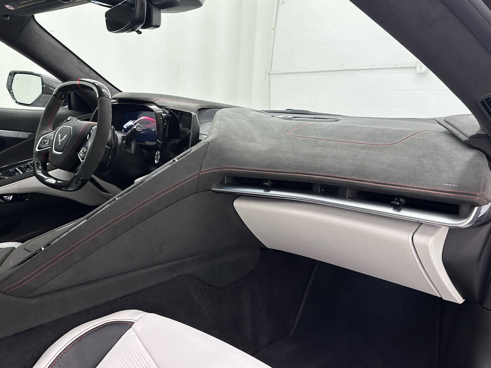 Used 2023 Chevrolet Corvette Z06 RWD image 21