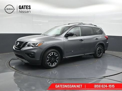Used 2020 Nissan Pathfinder SL AWD/4WD image 6