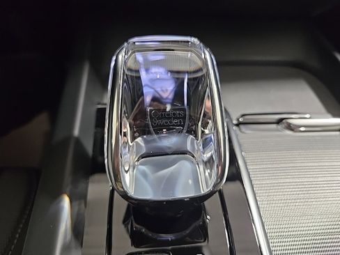 Used 2024 Volvo S60 B5 Plus image 14