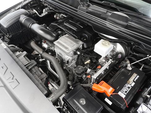 Certified 2022 RAM 1500 Big Horn image 32