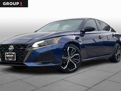 Used 2023 Nissan Altima 2.5 SR