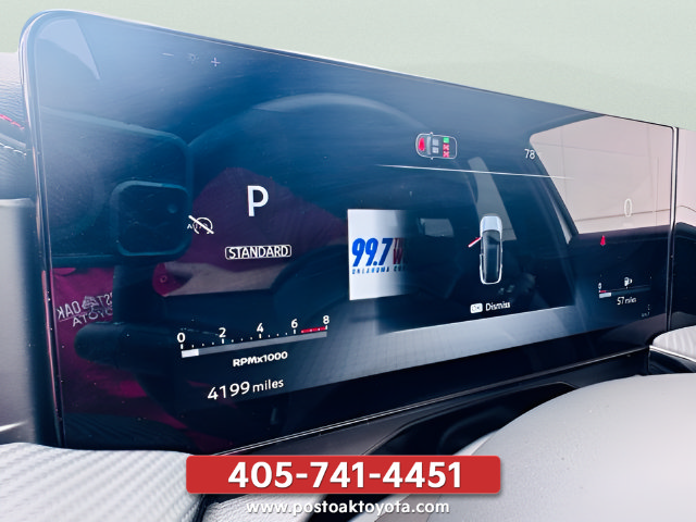 Used 2026 Nissan Kicks SR FWD image 28
