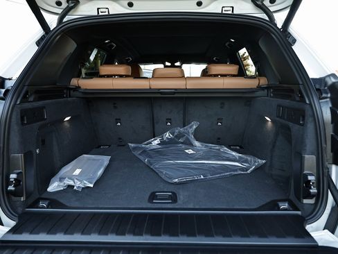 New 2026 BMW X5 sDrive40i image 30