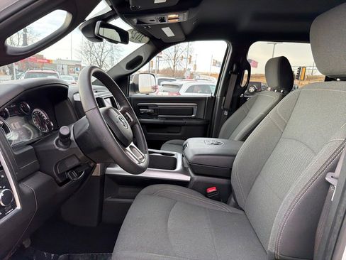 Used 2023 RAM 1500 Classic Warlock w/ Trailer Tow Group image 6