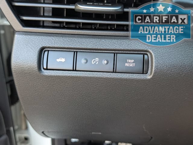 Used 2025 Nissan Altima 2.5 SV FWD image 11